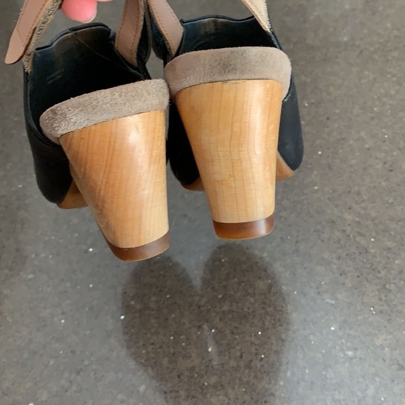 Camper Black Clog Heels 7 - Picture 3 of 11